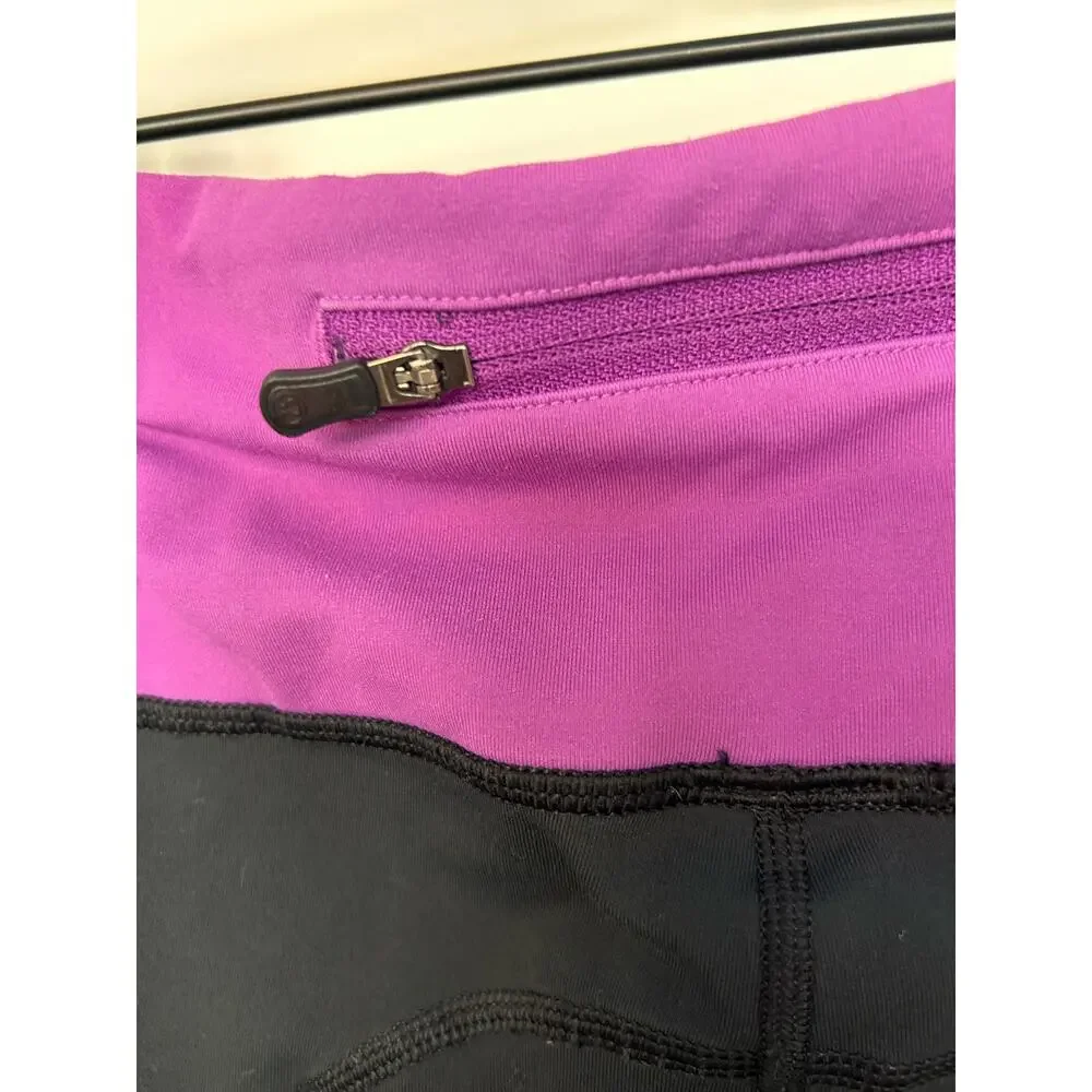 Lululemon Women's Yoga Cropped Leggings‎ Scratch Activewear Black Purple Size 4